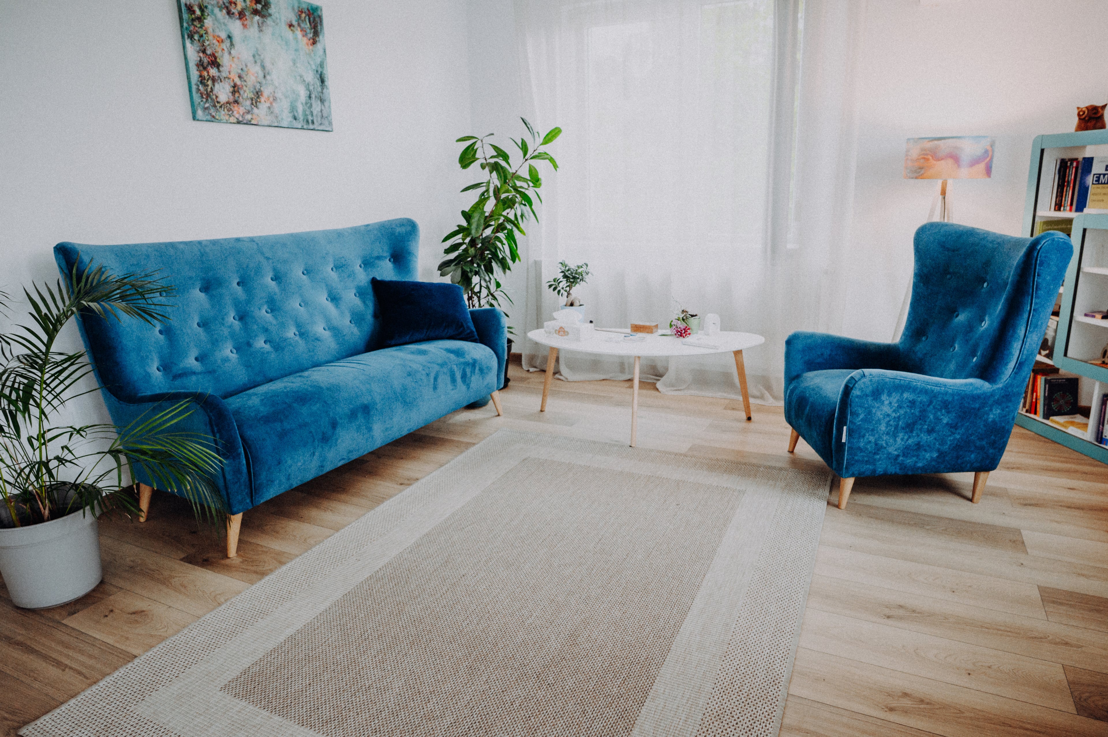 Coridor luminos în interiorul Trauma Center Cluj